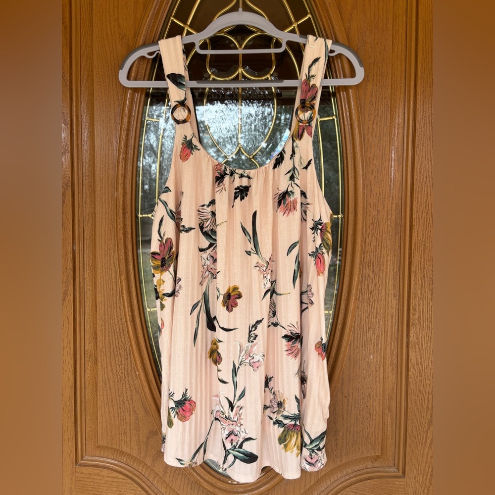 Maurices XL EUC, tank